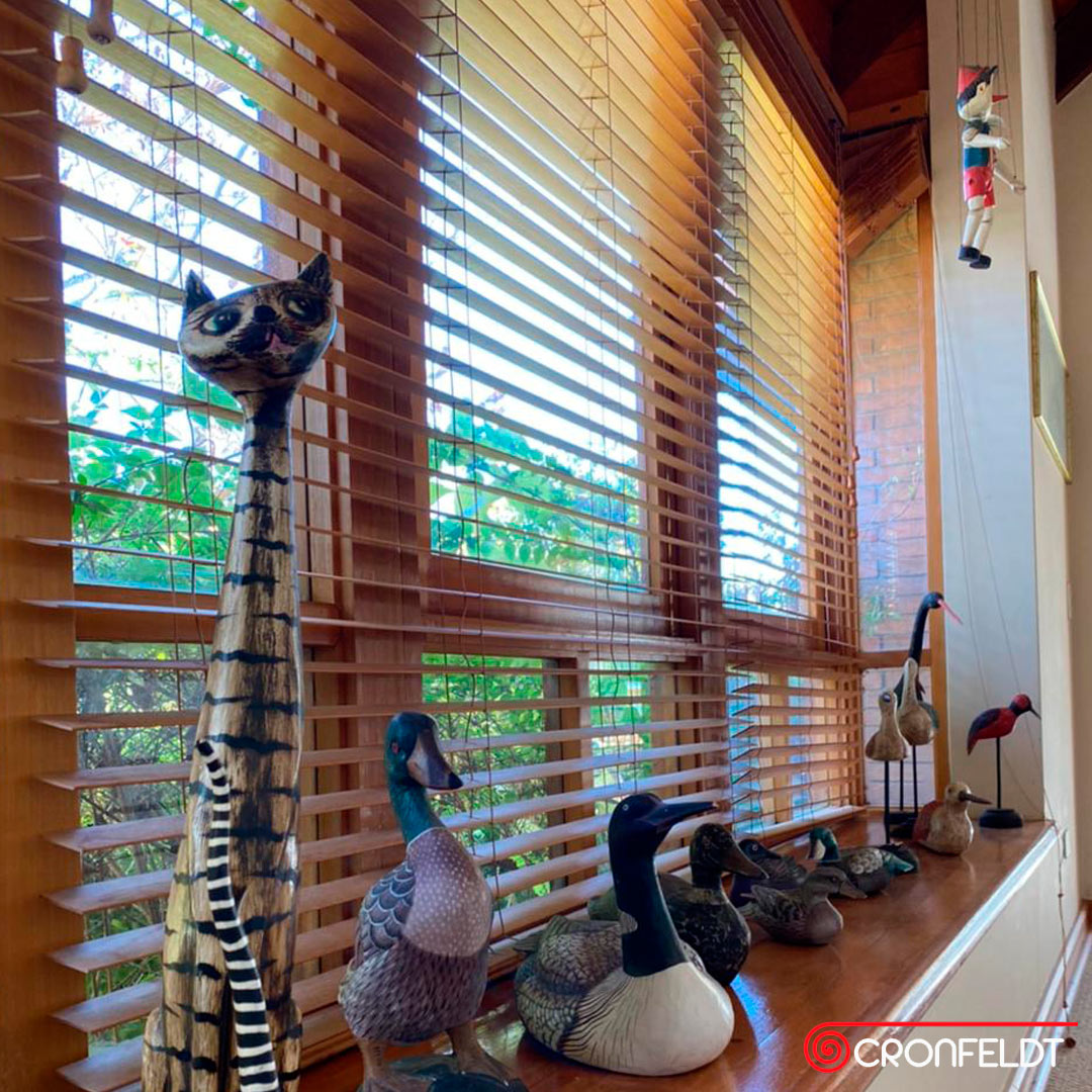 PERSIANA DE MADERA CRONFELDT